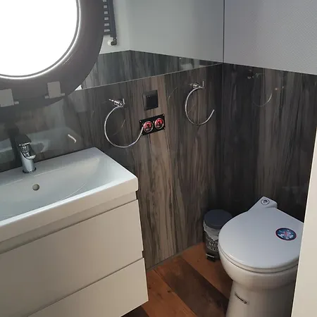 船屋 Exclusives Hausboot 